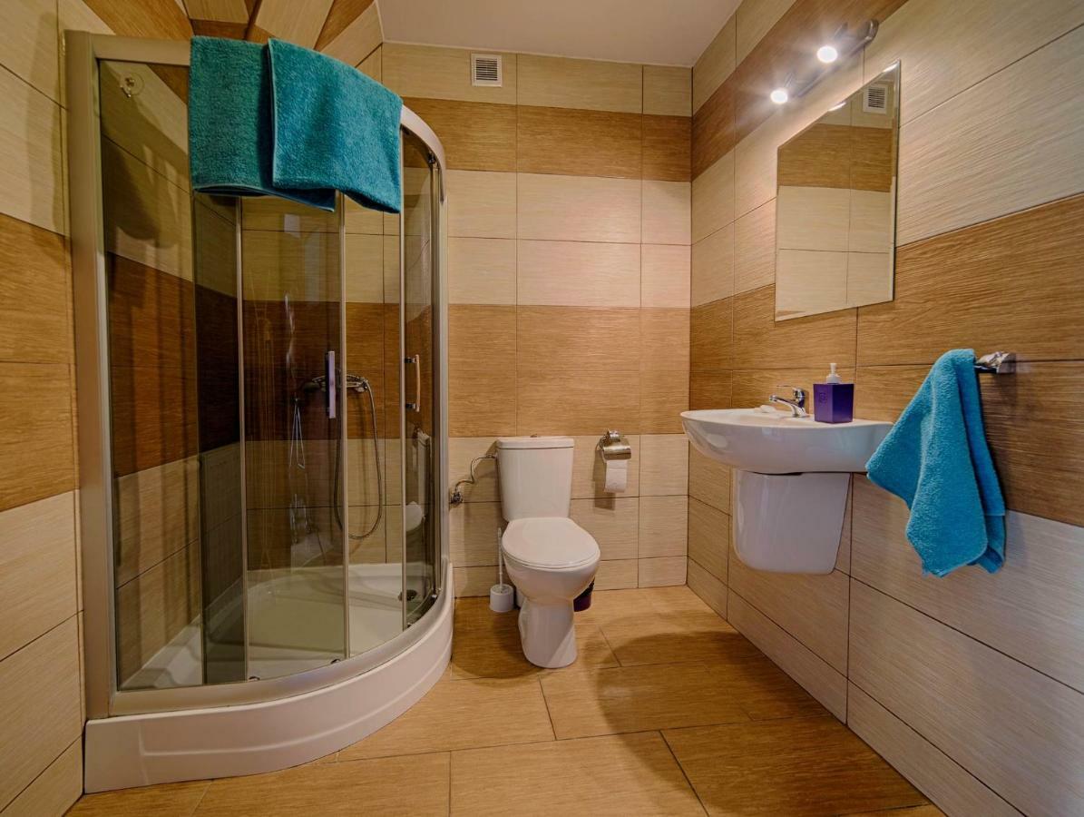 4 Strony Swiata Apartment ยารอสวาเวียซ ภายนอก รูปภาพ