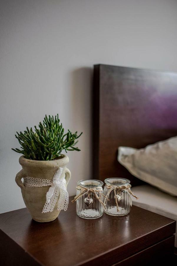 4 Strony Swiata Apartment ยารอสวาเวียซ ภายนอก รูปภาพ