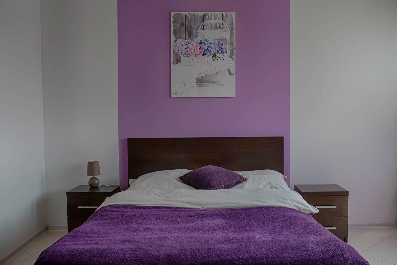 4 Strony Swiata Apartment ยารอสวาเวียซ ภายนอก รูปภาพ